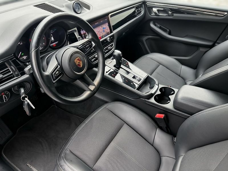 Porsche Macan (2023) S 280KW PDK*CAM*CHRONO*NAVI* - fotka 10 z 29
