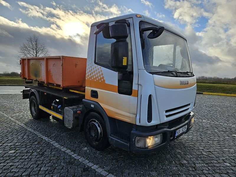 Iveco Eurocargo (2007) ML100E18 NOSIČ KONTEJNERU  - fotka 4 z 29