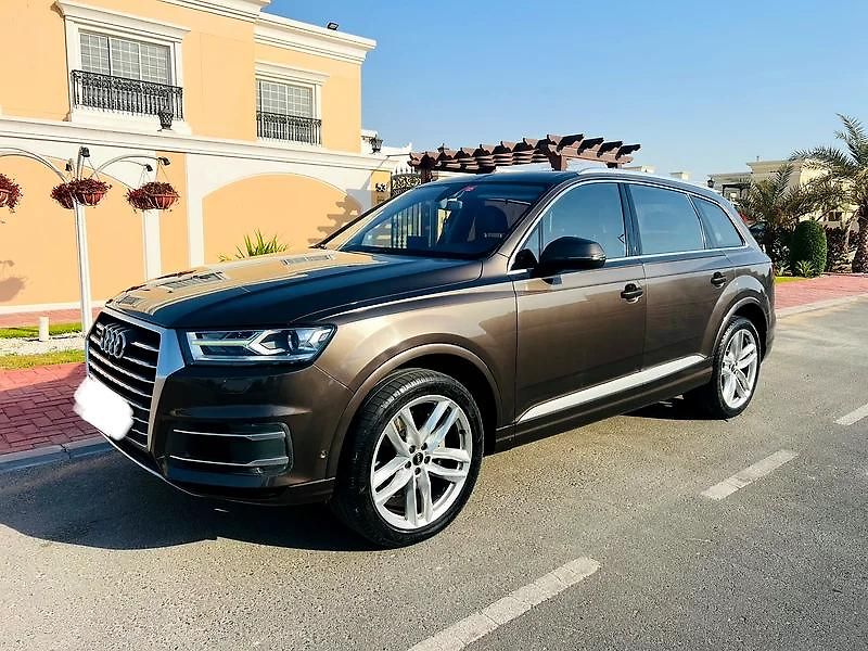 Audi Q7 (2016) Velké prémiové SUV - fotka 1 z 9