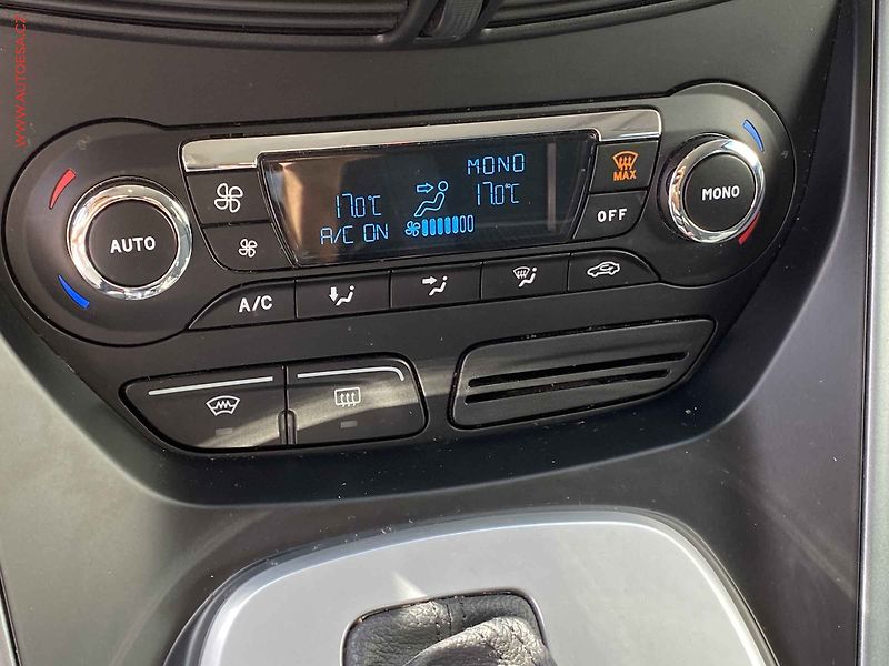 Ford C-MAX (2012) 2.0 TDCi, AT - fotka 15 z 21