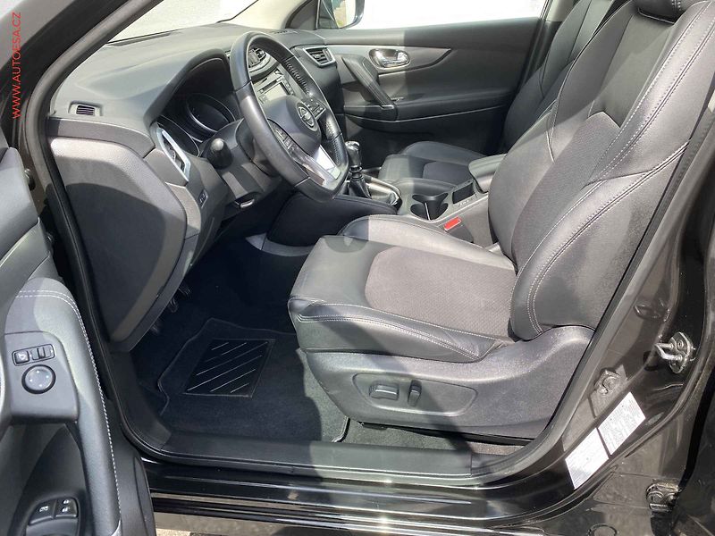 Nissan Qashqai (2017) 1.2 DIG-T, Tekna, LED, navi - fotka 9 z 20