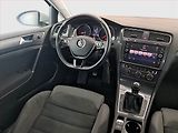 Volkswagen Golf (2017) 1.0 TSI, Tempomat - náhled 7