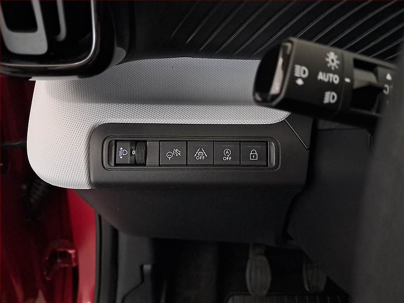 Citroën C3 (2025) 1.2 Turbo, ČR,1.maj - fotka 17 z 18