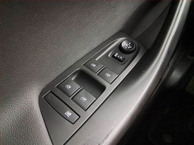 Opel Astra (2020) 1.5 CDTI, Kůže, Navi, Tempomat - fotka 18 z 19