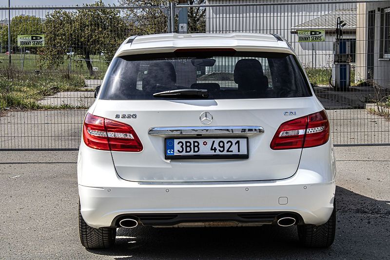 Mercedes-Benz Třídy B - fotka 7 z 34