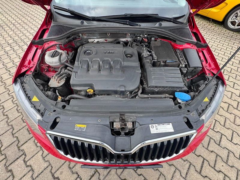 Škoda Octavia (2016) 1,6 81 KW ROZVODY 2. MAJITEL - fotka 47 z 50