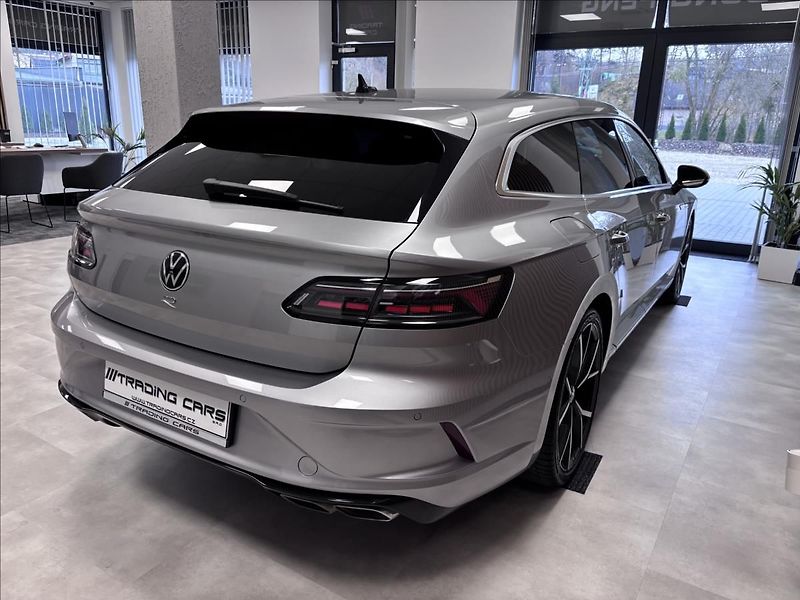 Volkswagen Arteon Shooting Brake R 2.0 TSI - fotka 9 z 22