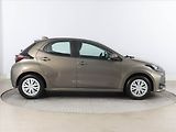 Toyota Yaris (2022) 1.5 VVT-i, Automat, ČR,1.maj - náhled 6