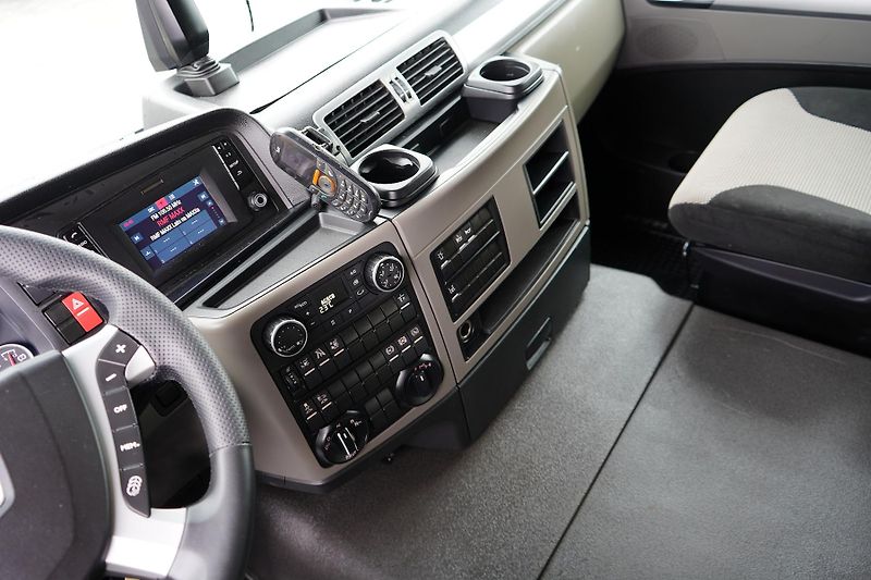 MAN TGS (2019) 18.460 / EURO 6 / ACC / 4 X 4  - fotka 9 z 49