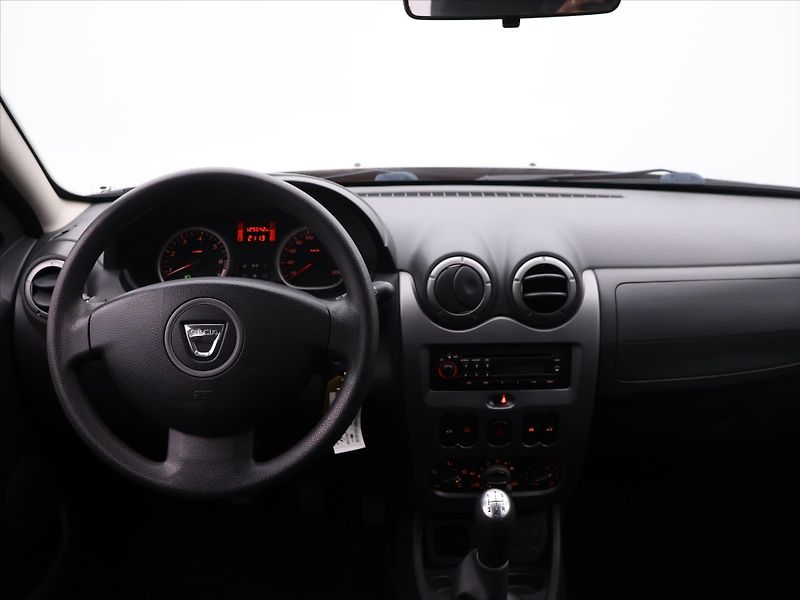 Dacia Duster 1,6 SCe 77kW Access Klima CZ - fotka 22 z 30