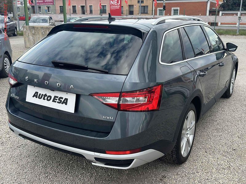 Škoda Superb (2021) 2.0TDi, ČR, Scout, DSG, LED - fotka 4 z 26