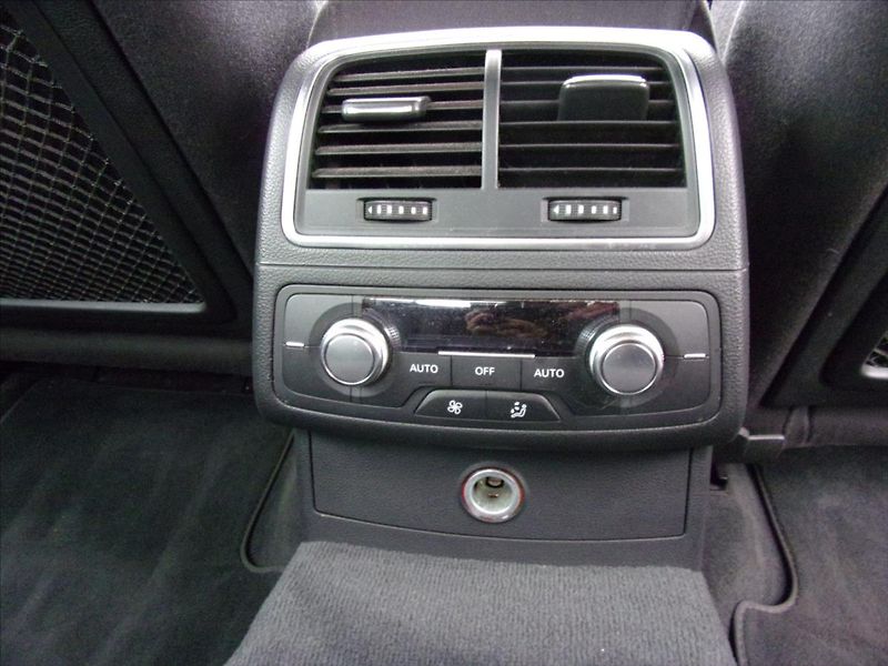 Audi A6 3,0 TDI V6 Quattro 150kW - fotka 13 z 28
