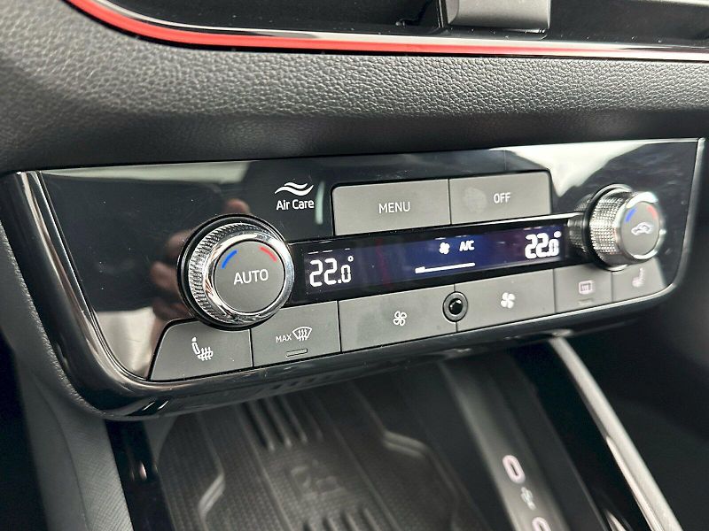 Škoda Kamiq (2025) DSG 1.0TSI 85kW Monte Carlo - fotka 22 z 32