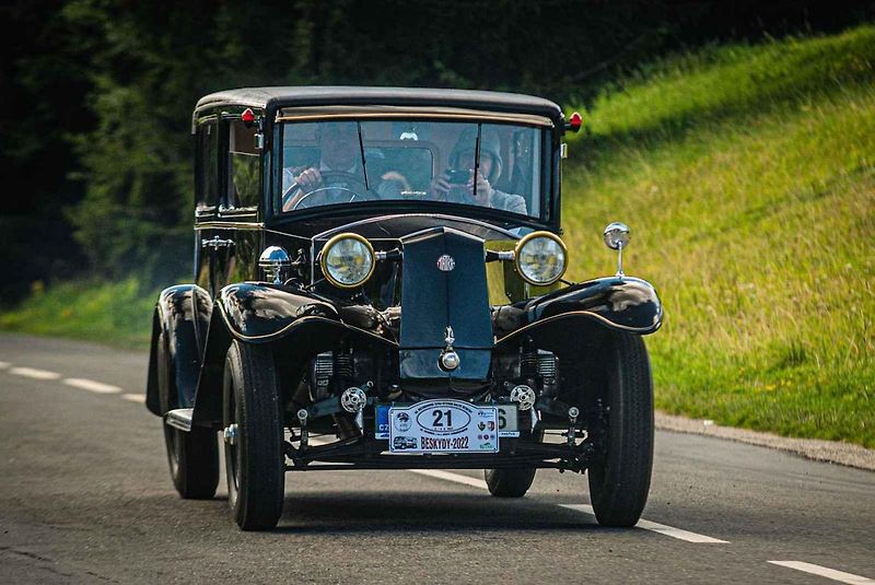 V sobotu 3. září se uskutečnilo v Kopřivnici mezinárodní Tatra Veterán Rallye Beskydy na počest Monsieur Dakar Karla Lopraise.