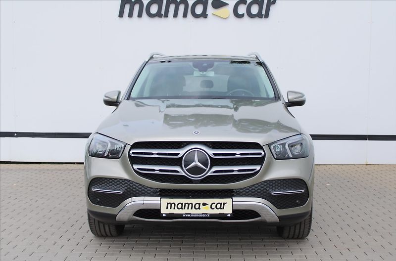 Mercedes-Benz GLE 300d 4MATIC TAŽNÉ 1.MAJ. ČR - fotka 2 z 28