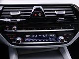 BMW M5 4,4 V8 441kW xDrive Individual - náhled 32