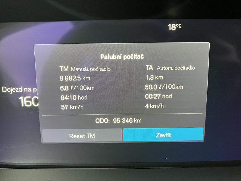 Volvo V90 B4 AWD Momentum PRO AT8, ČR - fotka 26 z 42
