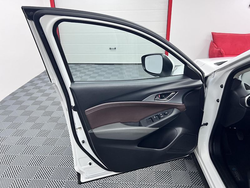 Mazda CX-3 2.0i 110 kW, Kizoku, 4x4 - fotka 11 z 33