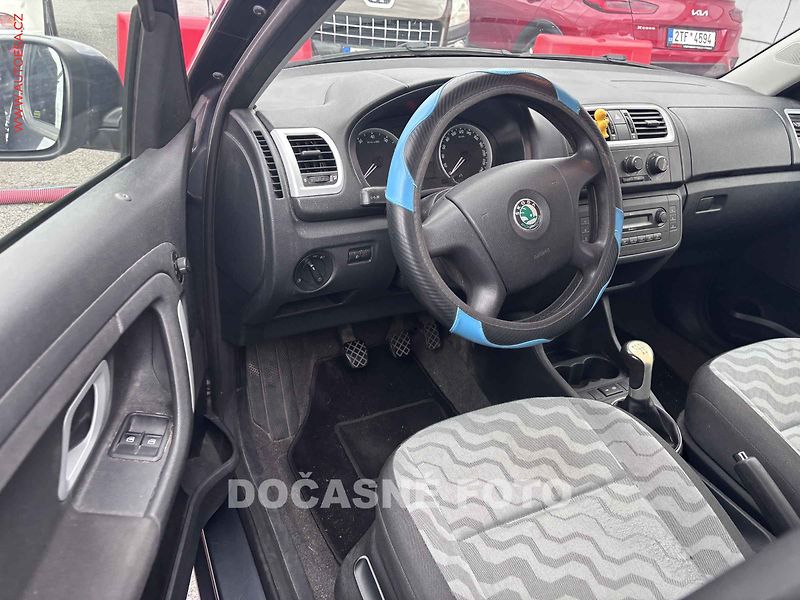 Škoda Roomster (2009) 1.2 i, AC, tažné - fotka 3 z 3