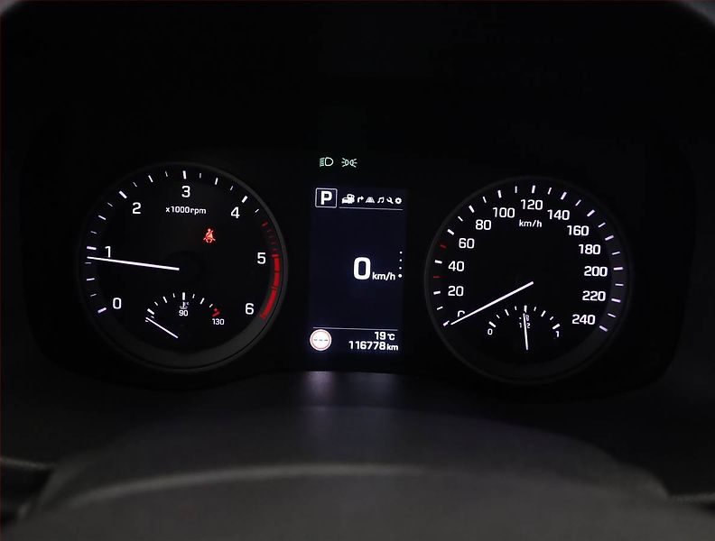 Hyundai Tucson (2015) Premium 2.0 CRDi, 4X4 - fotka 9 z 19
