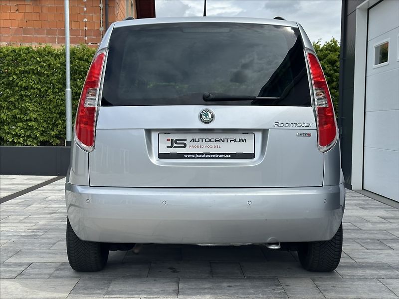 Škoda Roomster 1,2 HTP 69PS  Style - fotka 7 z 45