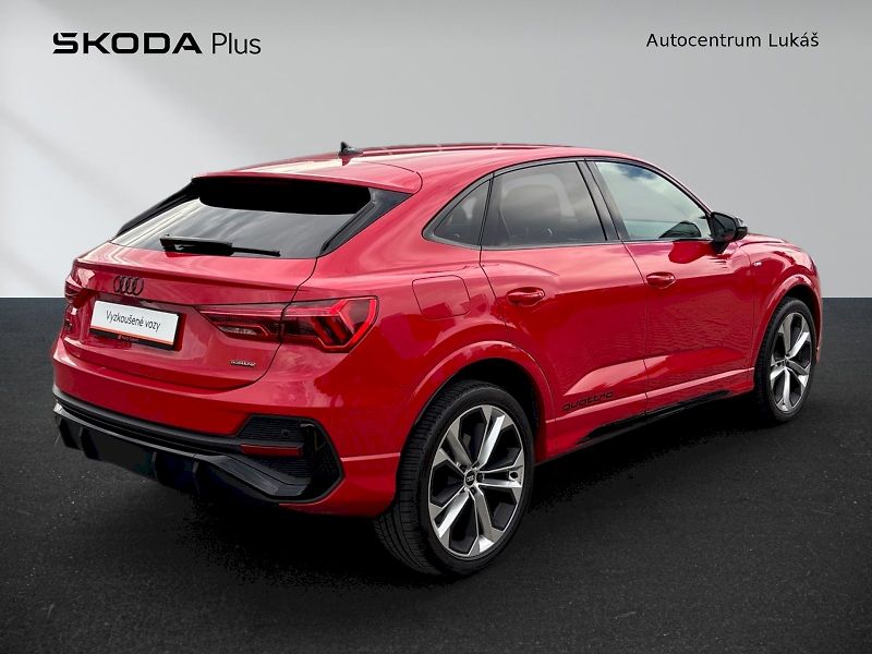 Audi Q3 (2021) Sportback S LINE 45 TFSI 180 K - fotka 2 z 28