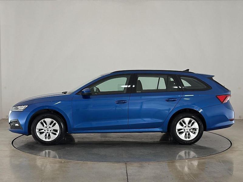 Škoda Octavia Ambition DSG - fotka 3 z 26