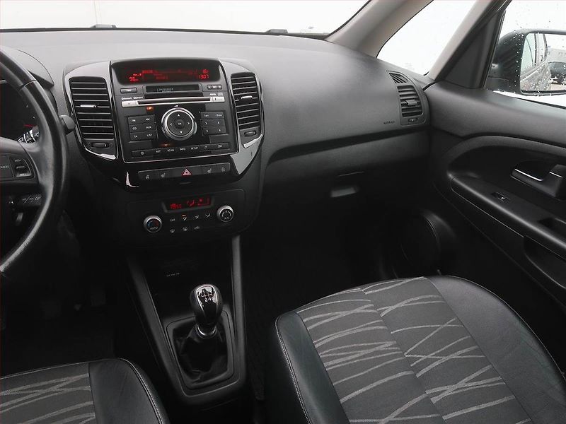 Kia Venga (2015) 1.4 CRDi, Serv.kniha, Tempomat - fotka 8 z 18