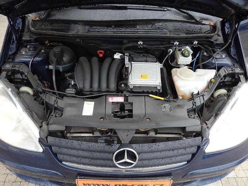 Mercedes-Benz Třídy A A 170 85 kW 4x AIRBAG - fotka 13 z 14
