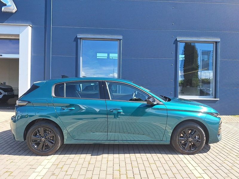 Peugeot 308 (2026) STYLE Hybrid 145 e-DCS6 - fotka 6 z 15
