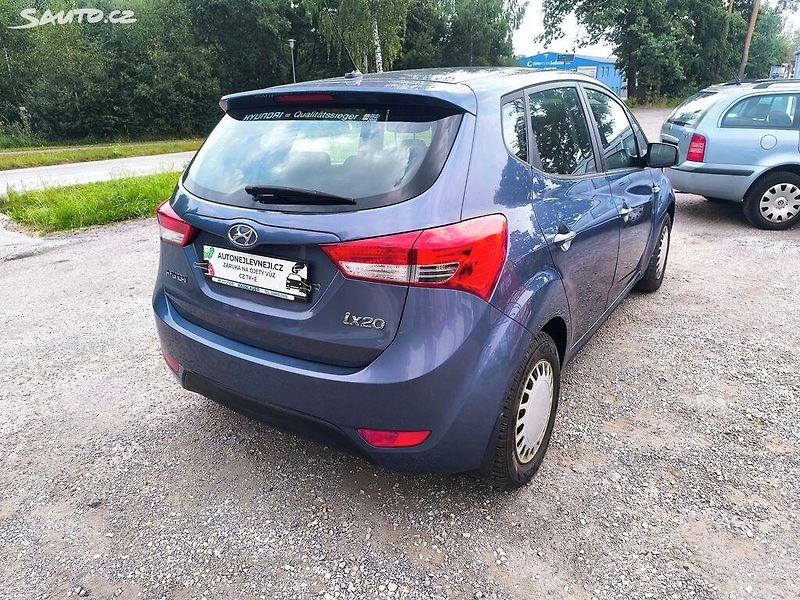 Hyundai ix20 KRÁSNÝ,100TKM,SERVISKA,1MAJ67L - fotka 4 z 24