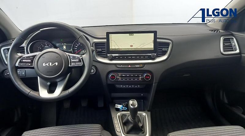 Kia Ceed SW (2025) 1,5 T-GDi GPF TOP - fotka 6 z 6