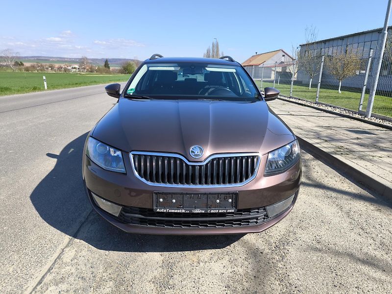 Škoda Octavia (2014) 1,6TDI DSG STYLE*VELKÝ SERVIS* - fotka 2 z 58