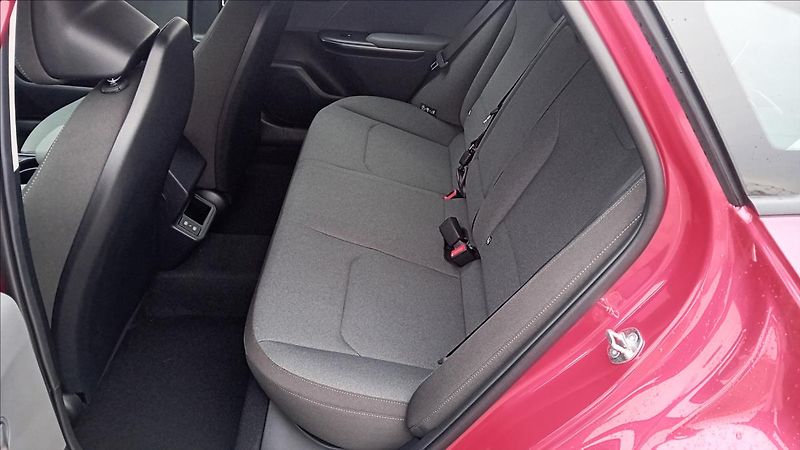 Kia K4 1,6 T-GDi 7DCT SPIN - fotka 11 z 12