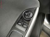 Ford Focus (2013) 1.6 TDi, AC, temp, tažné - náhled 19