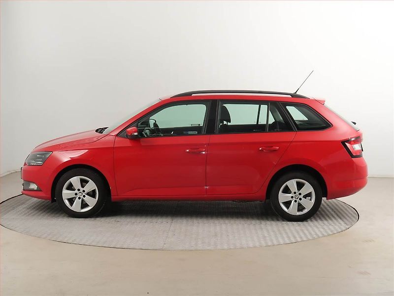 Škoda Fabia (2016) Ambition 1.0, Park. senzory - fotka 3 z 18