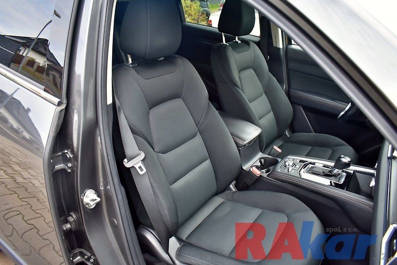 Mazda CX-5 (2018) 2,5i Revolution Top AWD - fotka 14 z 33