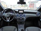 Mercedes-Benz Třídy A (2014) 200 CDI- AMG- SERVISKA - náhled 9