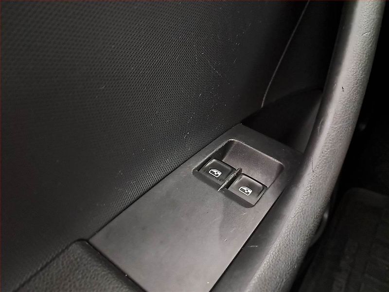 Škoda Rapid (2016) 1.4 TDI, Tempomat - fotka 15 z 15