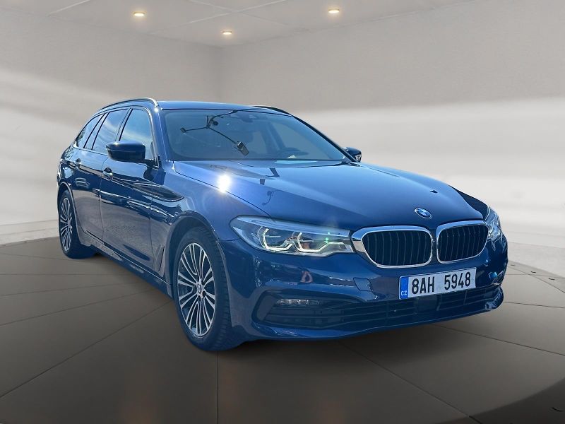 BMW Řada 5 (2020) TOURING 520d 140kW 4x4 CZ DPH - fotka 3 z 11