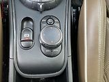 Mini Countryman (2017) 2.0 D 4x4, AT, navi, park - náhled 17