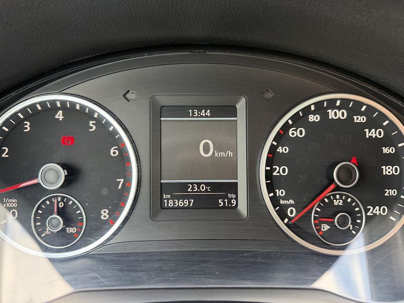 Volkswagen Tiguan 1.4 TSI *REZERVACE* - fotka 17 z 43