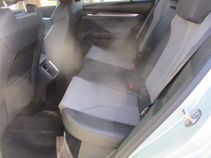Škoda Enyaq 60 iV TEP.ČERPADLO*MODEL 22 - fotka 39 z 63