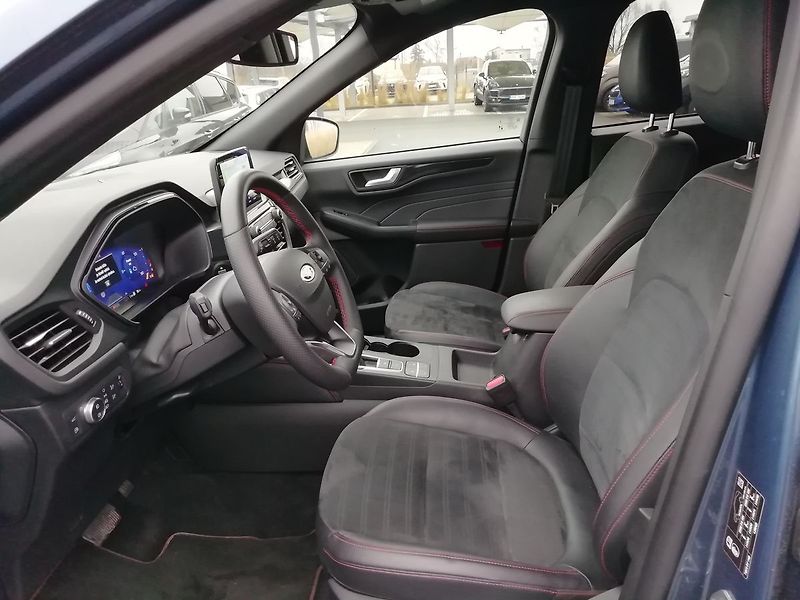 Ford Kuga Plug-In Hybrid ST-Line X - fotka 5 z 20