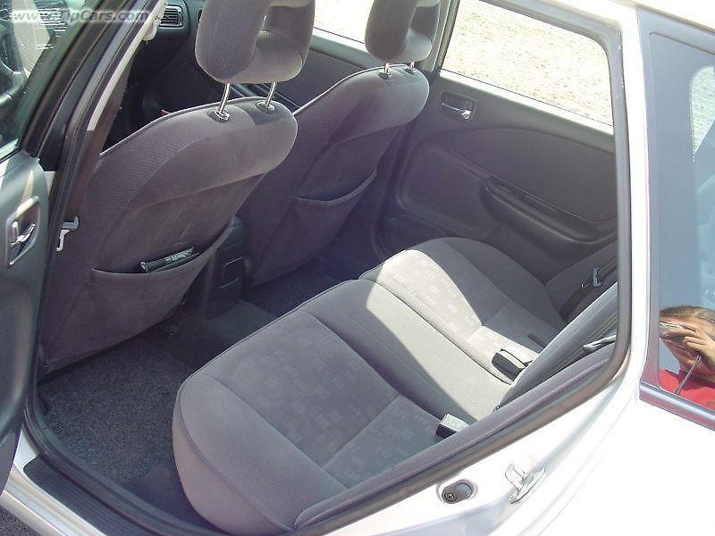 ZKUŠENOSTI UŽIVATELE: Toyota Avensis Combi 2.0 D-4D