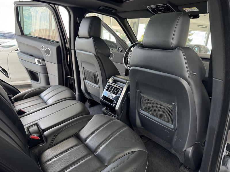 Land Rover Range Rover Sport 3,0SDV6 HSE*225kW*REZERVACE! - fotka 20 z 46