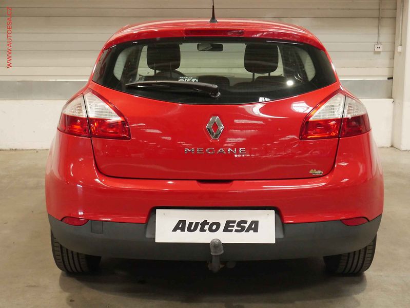 Renault Mégane (2009) 1.6i, 2.maj,ČR, AC, tažné - fotka 5 z 18