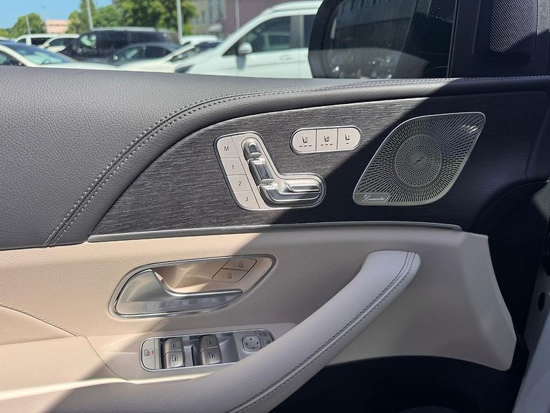 Mercedes-Benz GLE (2026) 450 d 4MATIC - fotka 9 z 26