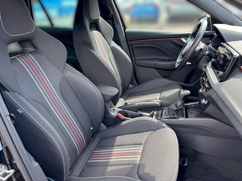 Škoda Kamiq (2025) Monte Carlo 1.0 TSI DSG - fotka 25 z 32
