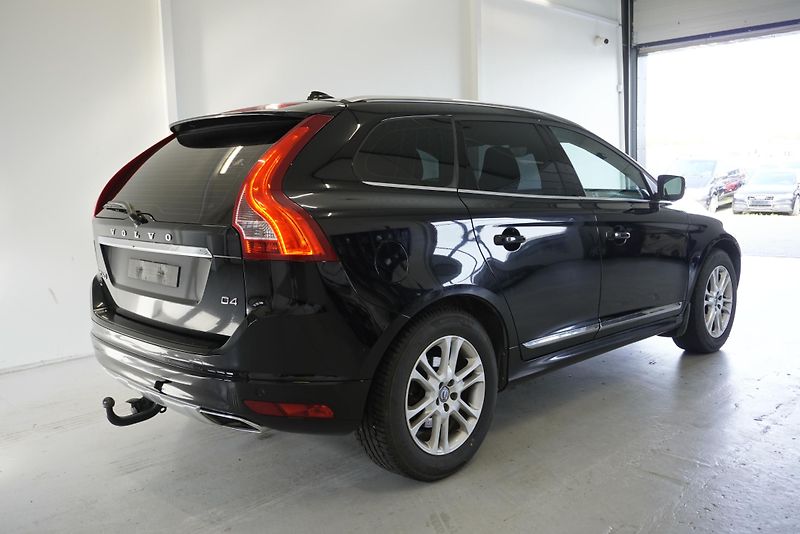 Volvo XC60 (2015) XC60  2,0 D4 AUTOMAT - fotka 5 z 30